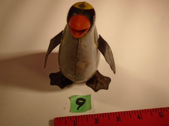 Vtg Metal Penquin Toy