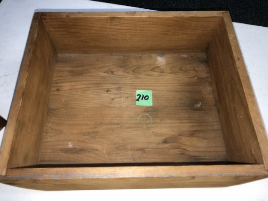 Wooden box