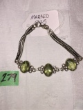 Bracelet With light green stones