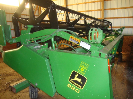 1998 JD 920 FLEX HEAD GRAIN PLATFORM