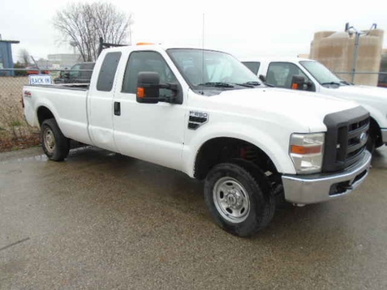 UNIT D074 2009 FORD F-250XL SUPER DUTY