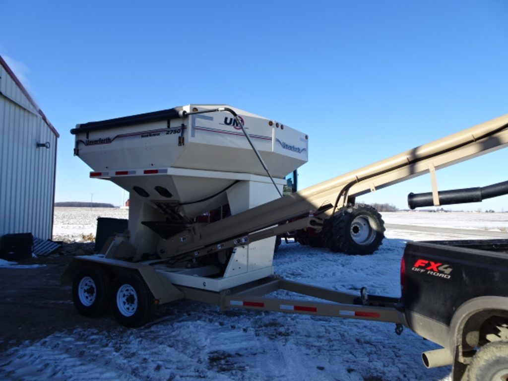 J. HUMM FARMS LLC