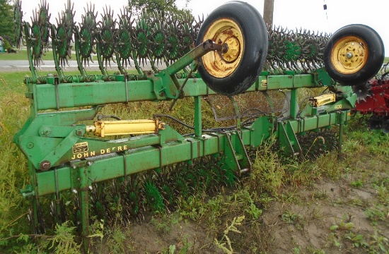 JD 400 12 ROW ROTARY HOE