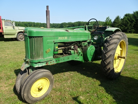 JD 50 N.F GAS TRACTOR