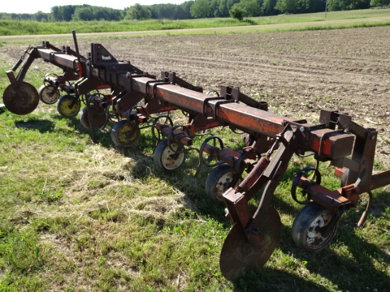 U/K 6 ROW S-TINE CROP CULTIVATOR