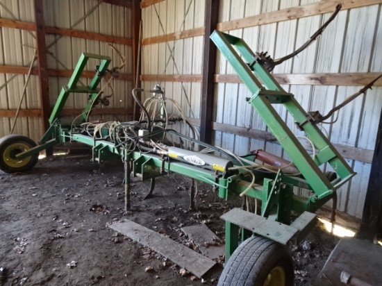 NH3 12 ROW APPLICATOR  3 PT. W/ HINNIKER FLOW SYSTEM