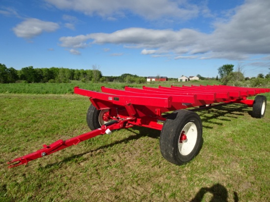 NEW  HORST 30’ BALE WAGON MOD. WAF275  305/70RX22.5 TIRES