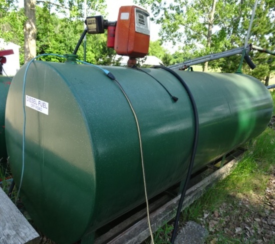 1000 GAL. STEEL FUEL TANK ON SKIDS W/ GASBOY 7820 ELEC. PUMP