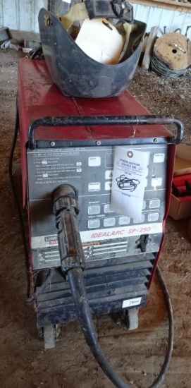 LINCOLN IDEAL ARC SP-250 WIRE WELDER