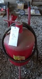 CENTRAL MACHINERY 40LB. SANDBLAST POT