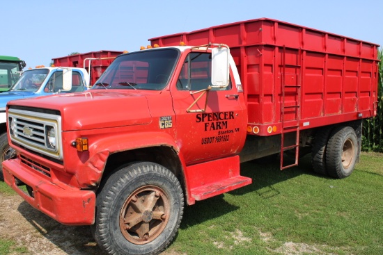 1974 CHEVY C-65 S/A GRAIN TRUCK