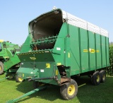 BADGER BN-950 FORAGE WAGON ON BADGER T/A GEAR, SN#25529