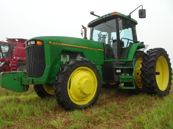 1995 JD 8300 MFWD TRACTOR