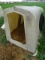 6’ POLY EZ-HUTCH CALVE HUTCH W/ BOTTLE & BUCKET HOLDER, CHAIN & COLLAR