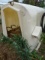 6’ POLY EZ-HUTCH CALVE HUTCH W/ BOTTLE & BUCKET HOLDER, CHAIN & COLLAR