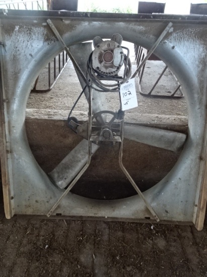 MUNTER 48" DIA. BARN FAN, 115V. 1PH. 1HP. 57" FRAME WIDTH