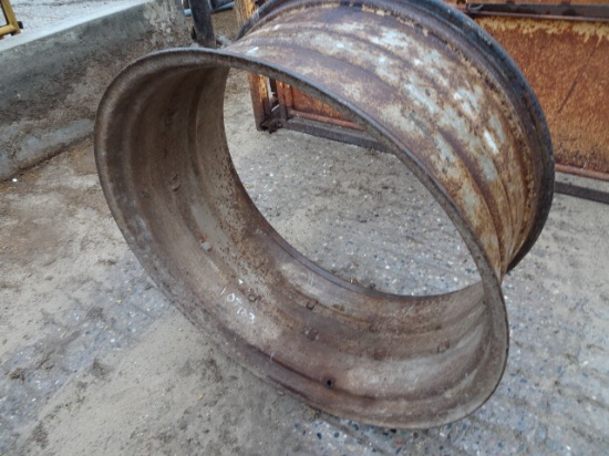 38" DUAL TRACTOR RIM, GREAT FIRE PIT