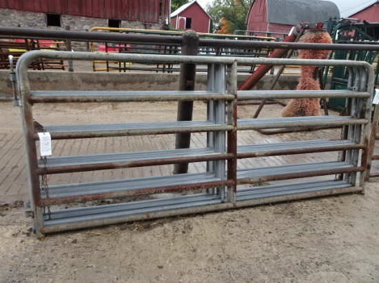 (4) 10' METAL PIPE GATES