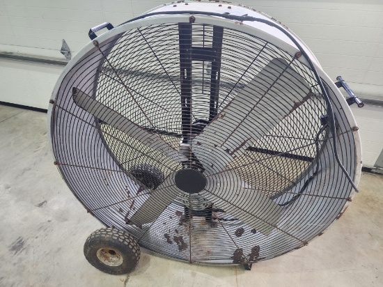42" 115v. ROLL AROUND FAN