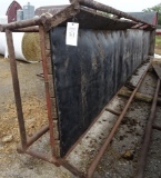 MCCONNELL MFG. 32' METAL PIPE BUNK FEEDER