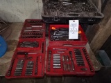 CRAFTSMAN CARRY TOOLBOX W/ TOOLS