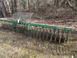 JD 400 6 ROW ROTARY HOE, DECENT WHEELS