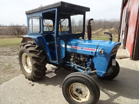 FORD 4000 2WD GAS TRACTOR