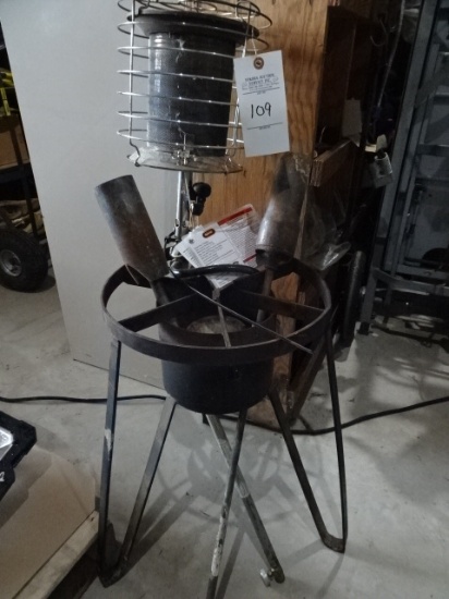 DYNA-GLO LP HEATER, 2 WEED BURNER HEADS & BURNER STAND