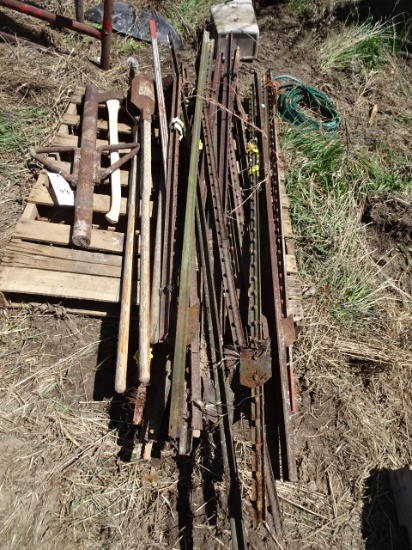 LOT OF 20+ METAL T-POST W/ DIGGERS AND DRIVER
