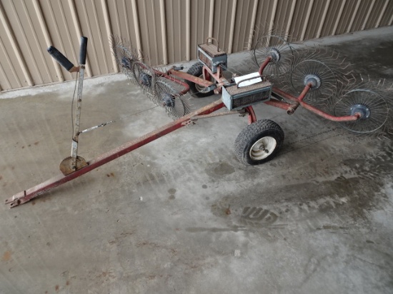 ESTATE MFG. YARD WHEEL RAKE W/ SUITCASE WEIGHT KIT