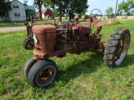 Farmall H Tractor