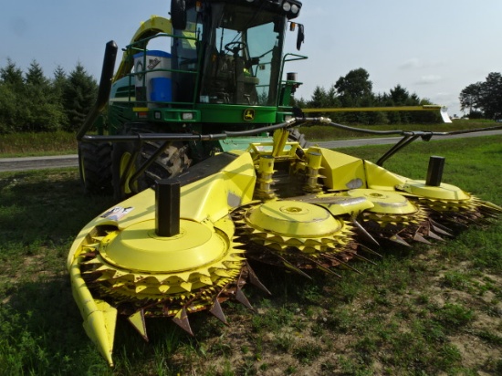 2013 JD 778 8 ROW ROTARY FORAGE HEAD, SN#1KM0778JDD12109