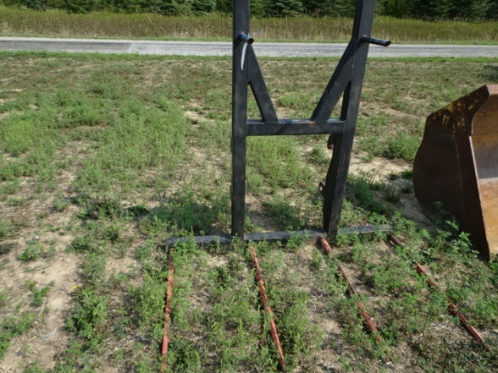 JRB HOOK-UP 4 TINE LG. BALE FORKS, FIT JD 524K LOADER