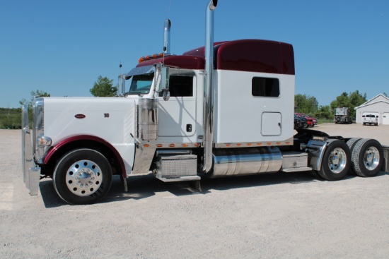 #18 2018 PETERBILT 389 GLIDER, VIN: 1NPXGGGG30D605525 (1 OWNER