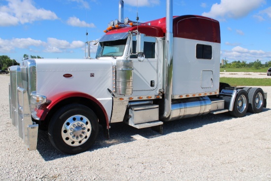#13 2013 PETERBILT 389 GLIDER – VIPER RED W/FLAME RED EFFECT/WHITE VIN: 1NPXGGGG20D221882 ( 1 OWNE