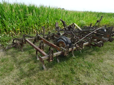 20. ALLIS CHALMERS 16’ 3 pt. field cultivator