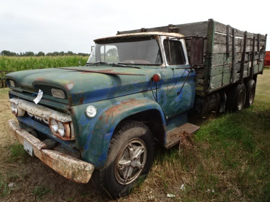 30. *1961 GMC t/a grain truck