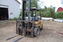 Caterpillar LP gas forklift, Model GPL40,