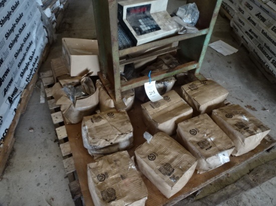 Sm skid Edco ArrowLine shingle clips
