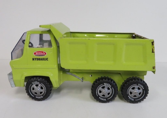 Tonka hydraulic dump truck