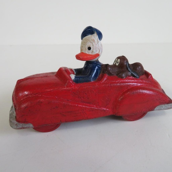 Sunrubber Donald Duck and Pluto car