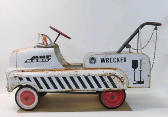 AMF Wrecker Pedal car