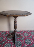 Octagon shape oak lamp table with carved center pedestal and top