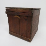 Wooden Egg Crate or Sugar box, Armour Canning Co, lift top