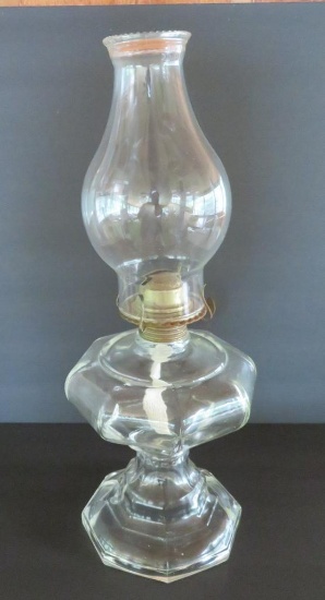 Glass oil lamp, 18" with shade