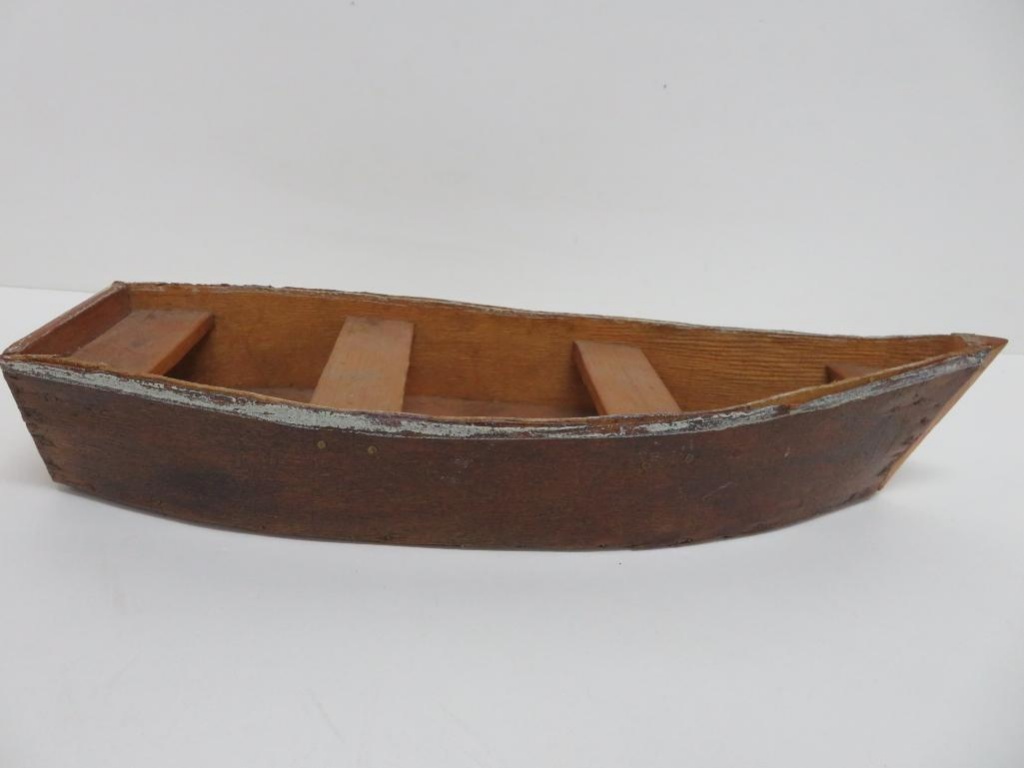 toy rowboat