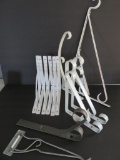 Large lot of brackets and wall hooks, 8