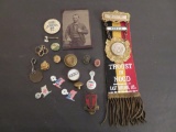 Assorted lot of fraternal, military and souvenir items