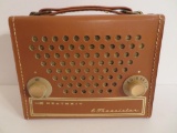 HealthKit Six Transistor Radio, leather case, Model GR-151B, 8
