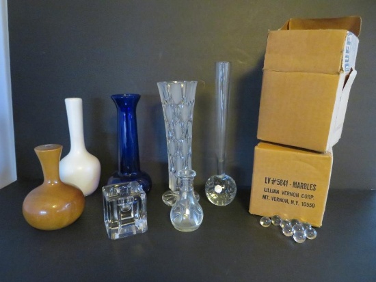 Vase and marble lot